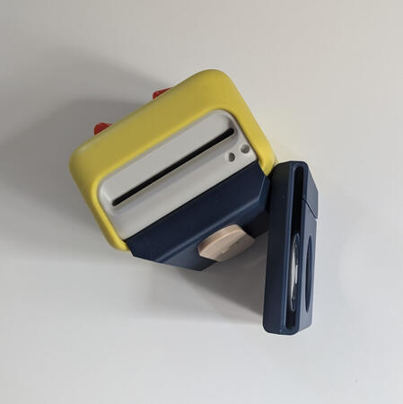 AirTag Compatible Clip-On